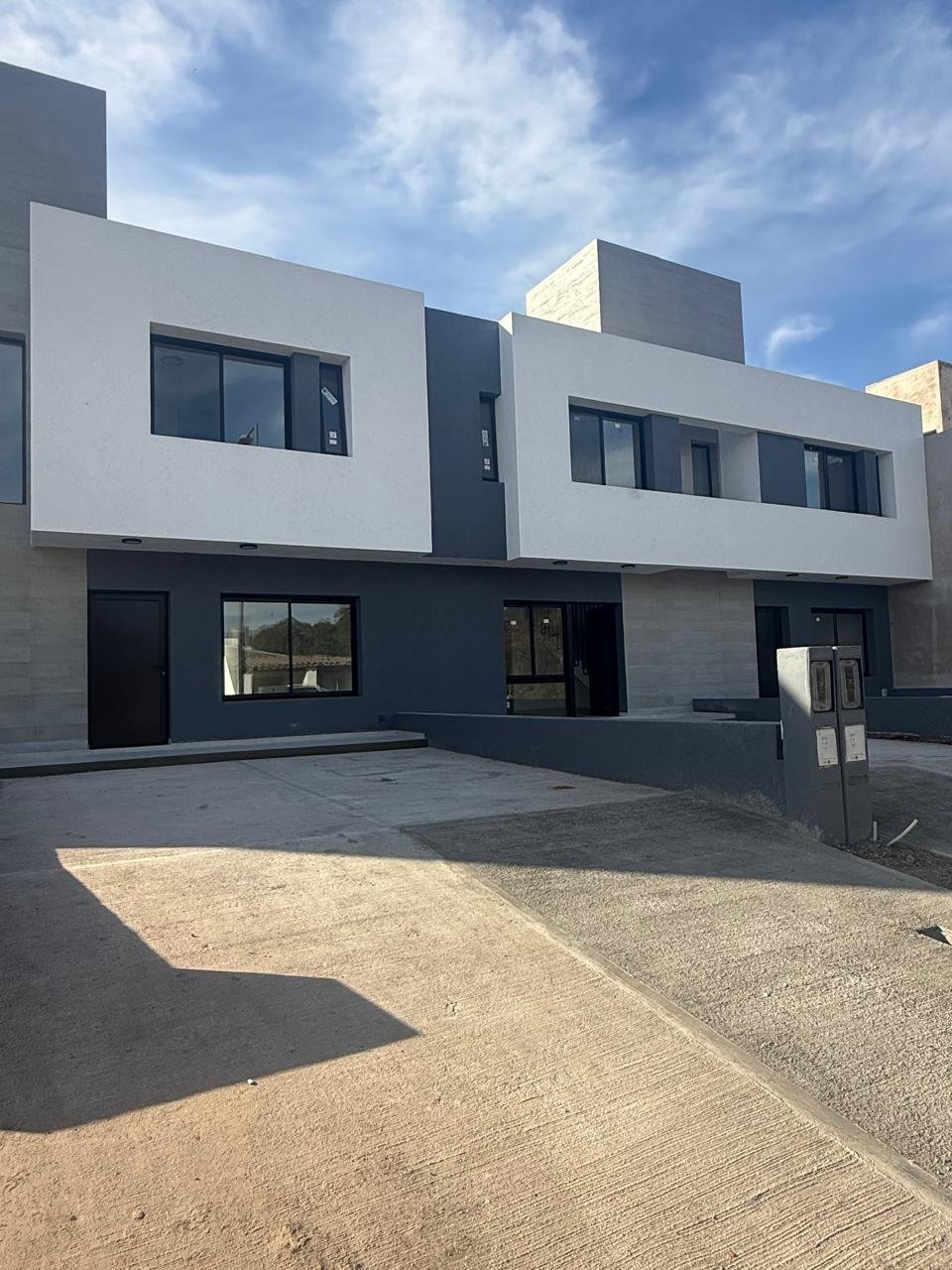 DÚPLEX EN ALQUILER MANSOS DEL SUR